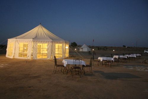Hotel Priya Jaisalmer Eksteriør bilde